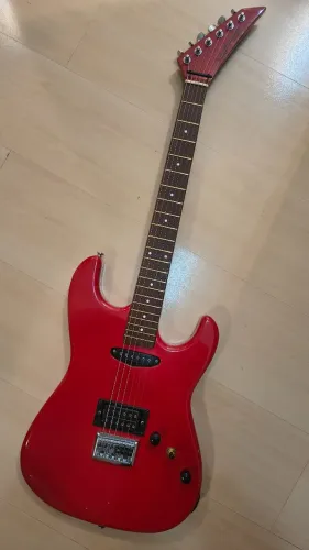 Guitarra Strato Luffing LC-101