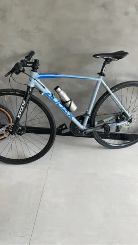 Bicicleta Audax Urbana - muito nova 