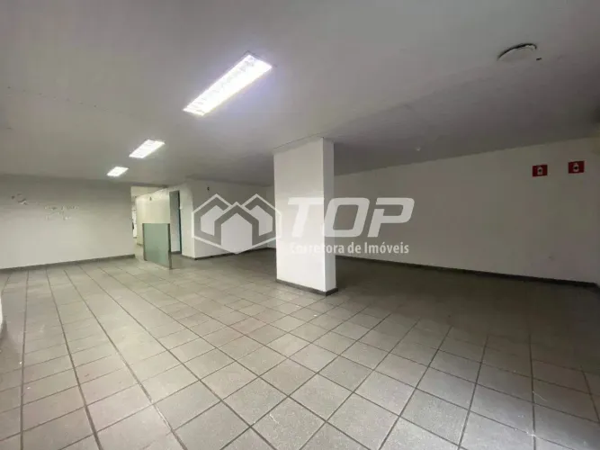 Ponto Comercial com 19 salas para Locação Estrutura Completa em 2 Andares no bairro Gilbe