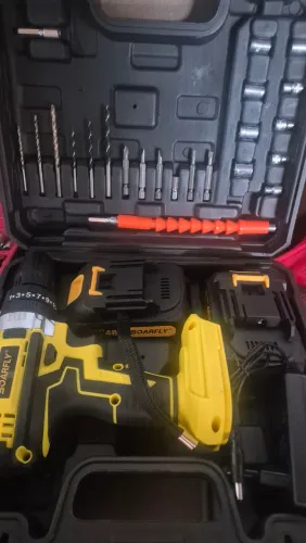 Parafusadeira furadeira 48v com duas baterias novo