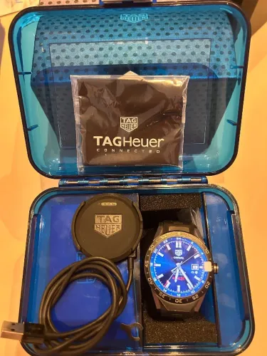 Relógio tag heuer conect 