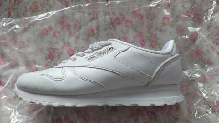 Tênis Olympikus Branco - tamanho 40