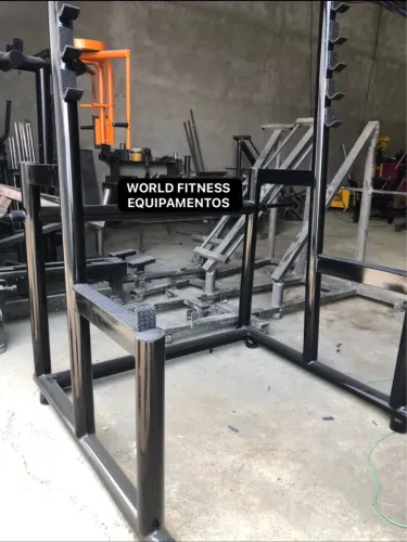 Aparelho de Musculação World Fitness