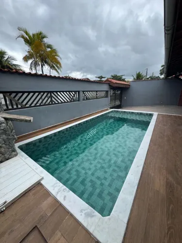 Casa com piscina Peruíbe   CARNAVAL 