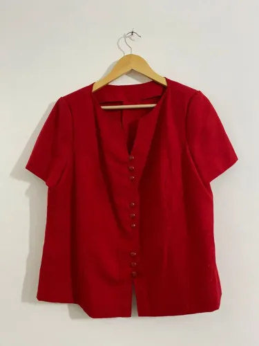 Conjunto linho saia e blusa vermelho