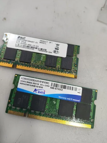 Kit memória DDR2 notebook 2x 2gb
