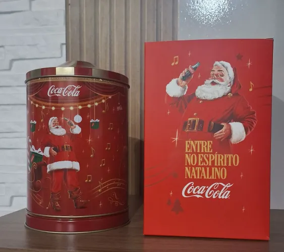 Lata Carrossel de Natal Coca Cola