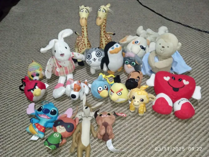 Pelúcias pequenas. Kit com 20 peças.