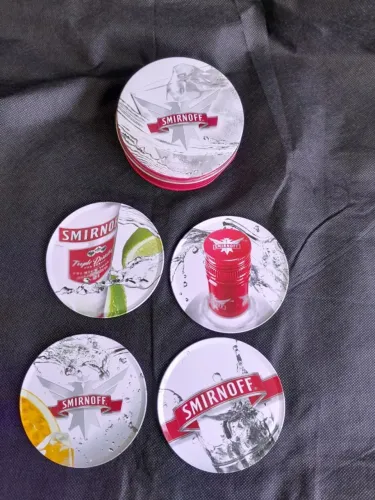 Jogo de descanso pra copos Smirnoff