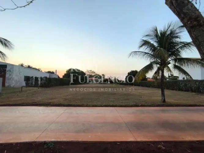 Terreno à venda na Ilha do Sol em Primeiro de Maio