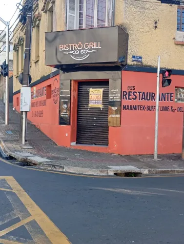 LOCAÇÃO - Sala comercial Térrea a 1 quadra do calçadão - Esquina