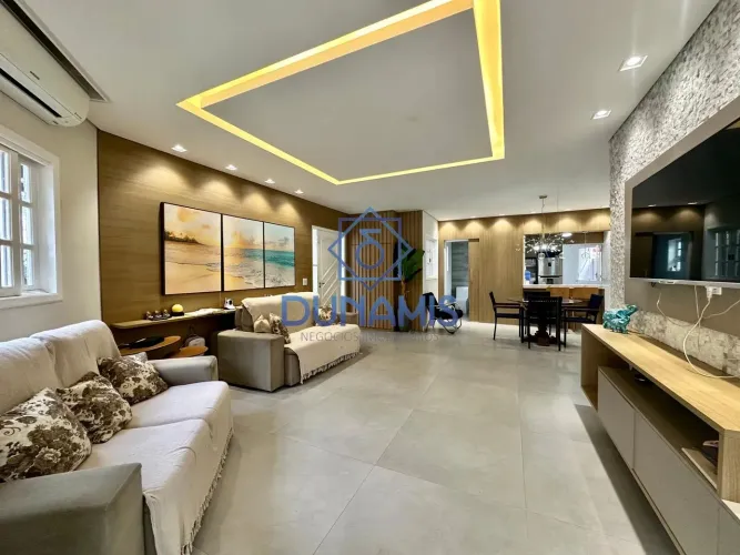 Casa em condomínio fechado, com 320m - Praia do Pernambuco