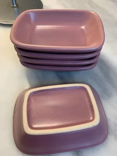 Conjunto com 5 petisqueiras lilás 
