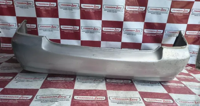 Parachoque traseiro Corolla 2002-2008 recuperado
