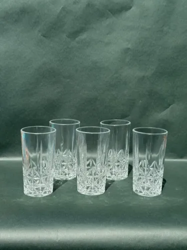 Conjunto de 5 Copos de Vidro Decorados