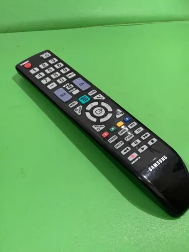Original Controle Remoto Bn5901011a Tv Samsung Led Lcd usado