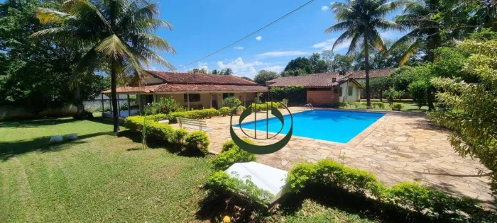 Chácara com 2 dormitórios à venda, 2120 m² por R$ 1.600.000,00 - Chácara Belvedere - Campi