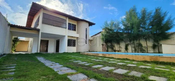 Casa Duplex | Cidade dos Funcionários | 400m² | 04 Suítes | 04 vagas