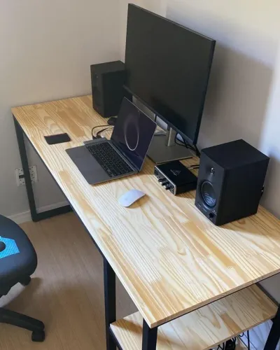 MESA COM PRATELEIRA INDUSTRIAL MÓVEIS