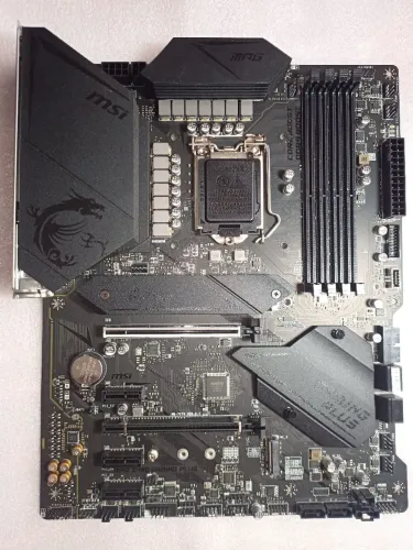 Placa mãe Z490 Msi
