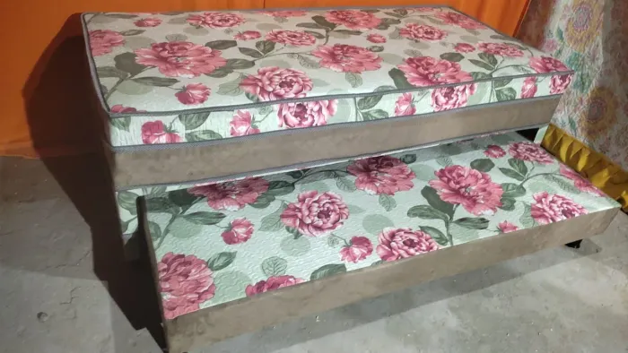 Cama Box Solteiro com Cama Auxiliar - Novas!!!