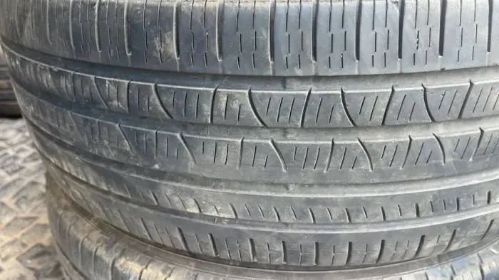 Pneu Pirelli 235/55/18