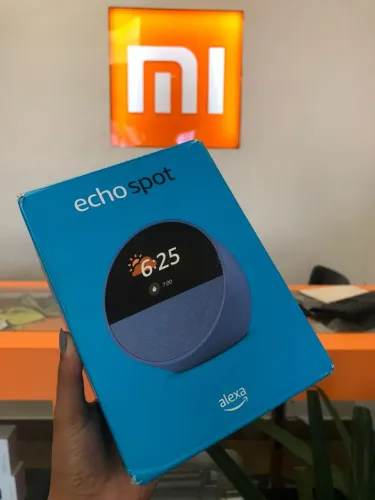 Amazon Echo Spot - Assistente Virtual com Tela