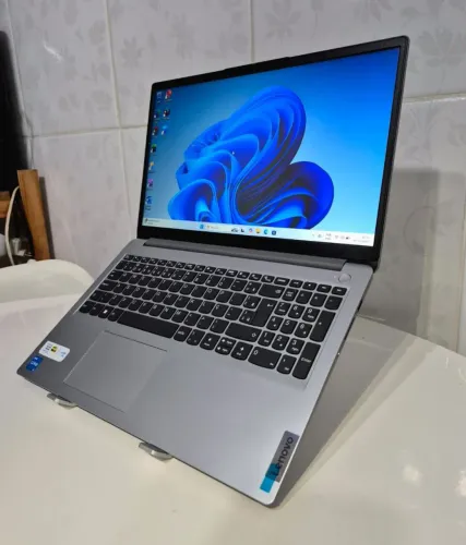 NOTEBOOK LENOVO I3 11 8GB RAM, 256SSD COM NOTA FISCAL