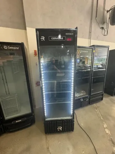Cervejeira Cerveja 570L Porta de Vidro nova com garantia