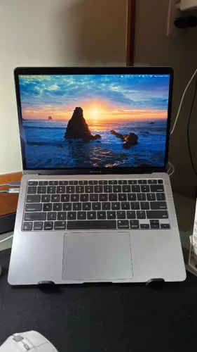 Macbook Air M1 2020 em excelente estado + bateria 93%