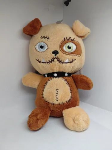 cachorro zumbi da personagem Frankie Stein da franquia Monster High. 23 cm