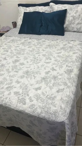 Cama de casal com box e colchão