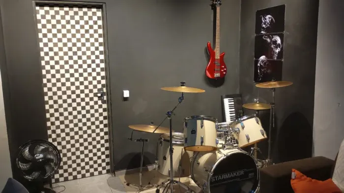 Bateria Juggs anos 80 (apenas os tambores)