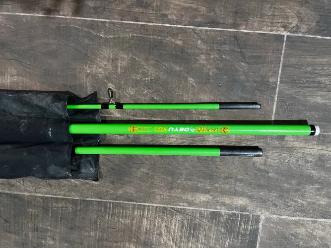 Vendo vara de pesca e molinete