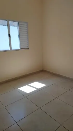 Aluga-se Casa Chácaras Itália Cosmópolis