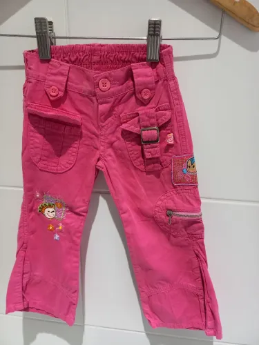 Calça rosa bebê