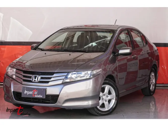 Honda City Sedan LX 1.5 Flex 16V 4P Aut. 2011