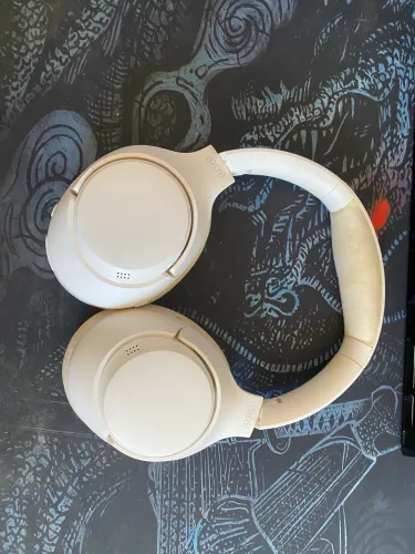 Fone de ouvido QCY H3