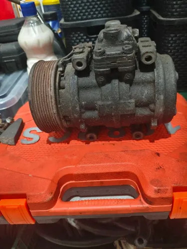 Compressor caminhão constellation