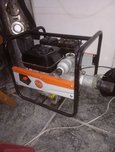 Bom d'água gasolina