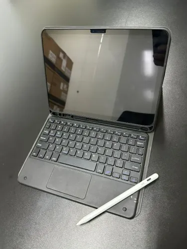 iPad Air 11' M2