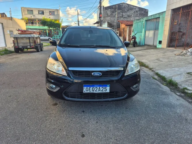 Ford Focus Sedan 2.0 16v/2.0 16V Flex 4P 2013
