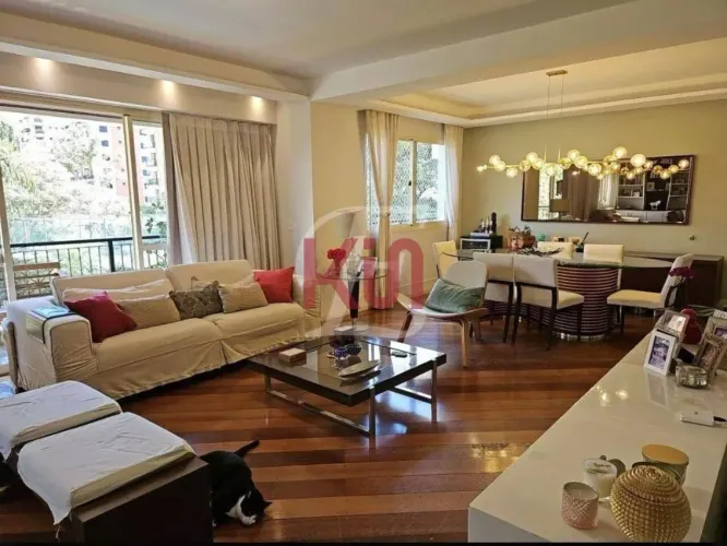 Apartamento de Luxo na Vila Mariana: 3 Quartos, 3 Suítes, 2 Salas e 160m² - São Paulo-SP