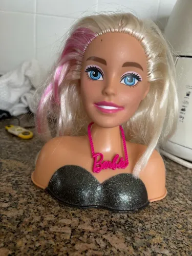 Busto Barbie