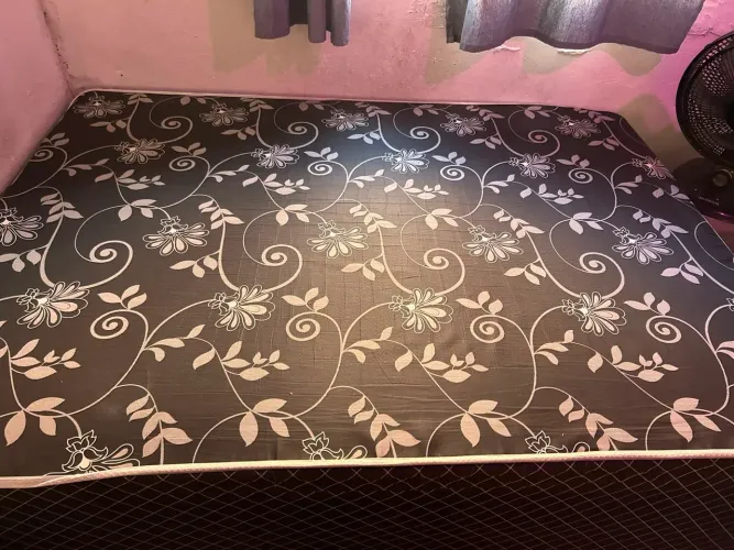Cama Box de casal com dupla espuma