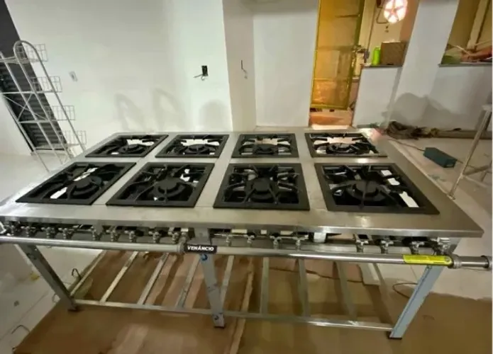 FOGAO INOX 8 BOCAS 40X40 NOVO