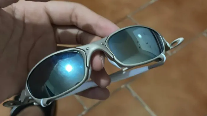 Juliet Titanium