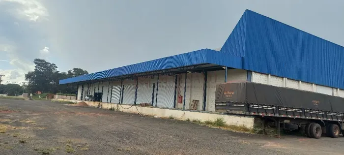 Barracão para aluguel com 2.000,00m2 de construção em Vila São Paulo, Bauru - SP