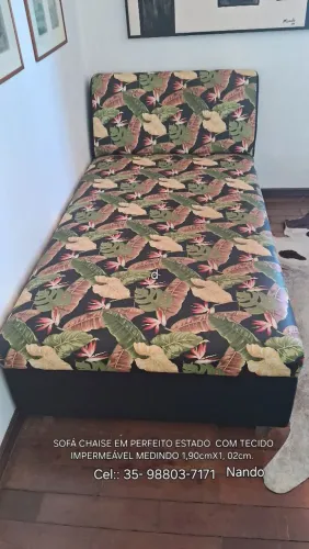 SOFÁ CHAISE EM PERFEITO ESTADO 
