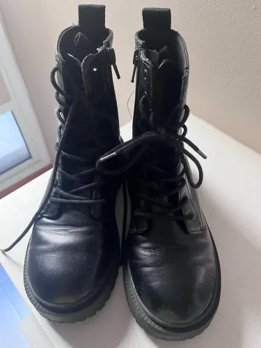 Bota Zara 34